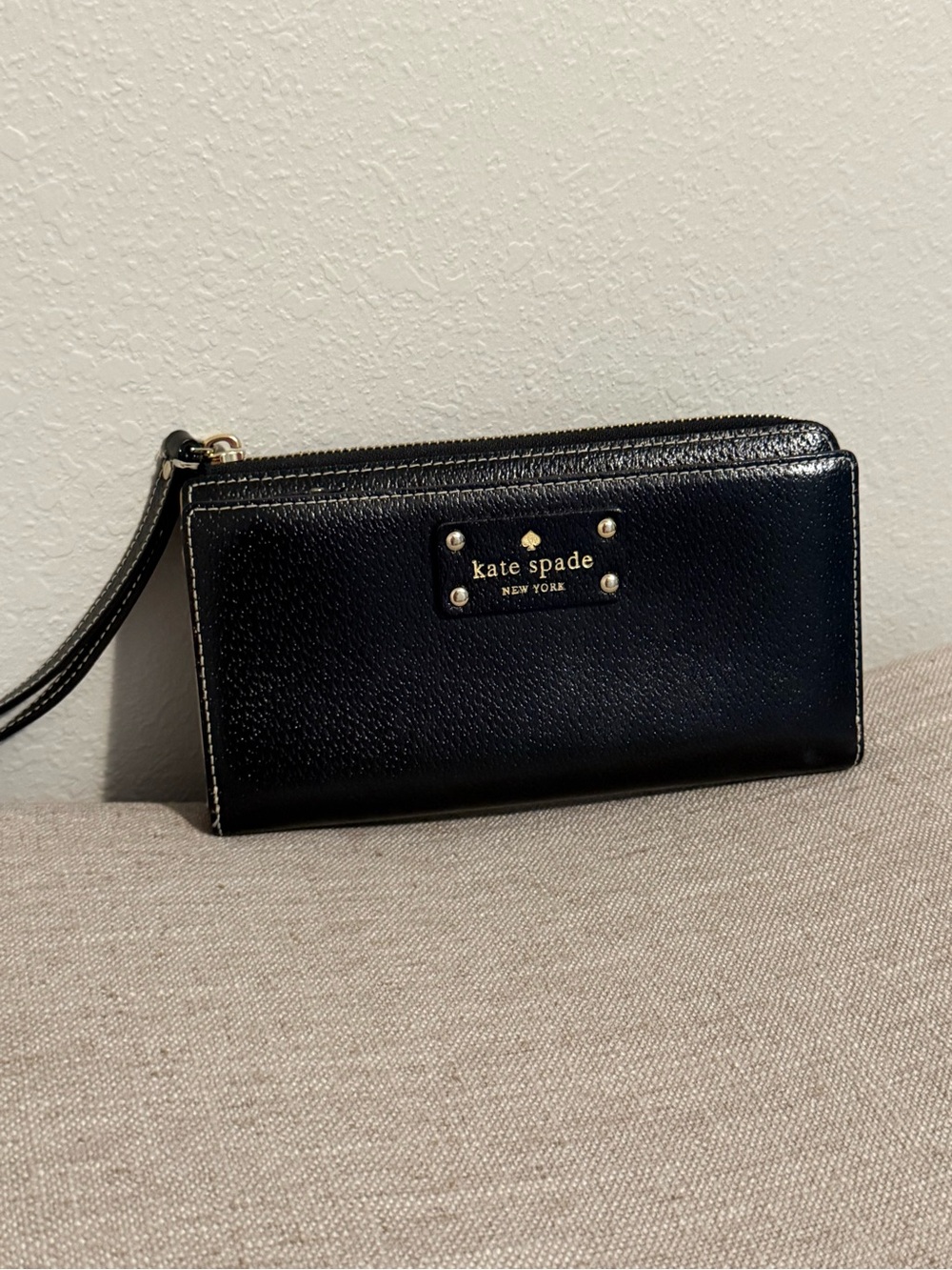 kate spade Black Pebbled Leather Wristlet Clutch